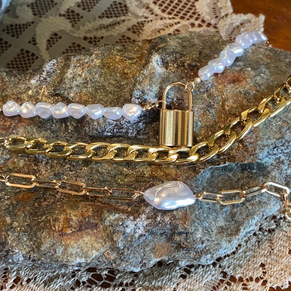 Baroque pearl bracelet set, gold tone 6.75-8.75” - Picture 2 of 7